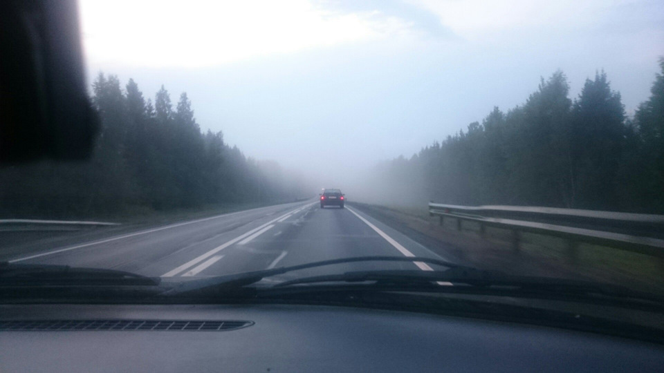 Туман вблизи Вологды — Audi 100 (C4)