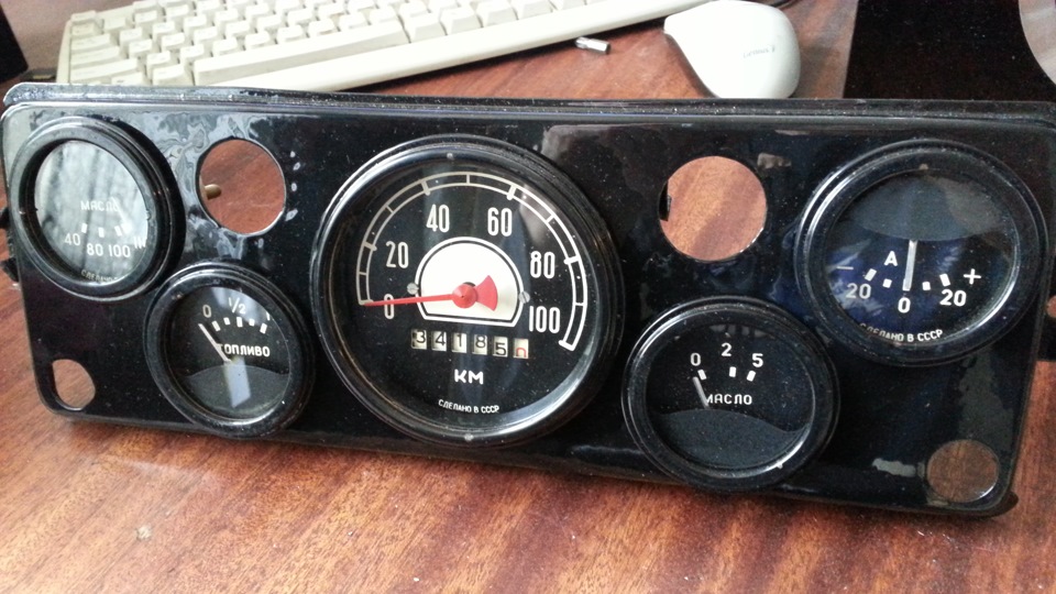 Щиток приборов луаз 969м. Панель приборов луаз 969м. Щиток приборов на луаз 969. Панель луаз 969. Луаз-1302 приборная панель.