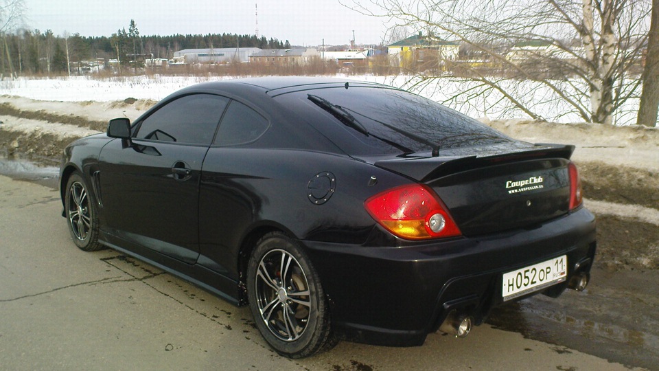 Hyundai Tiburon 2003 2 0