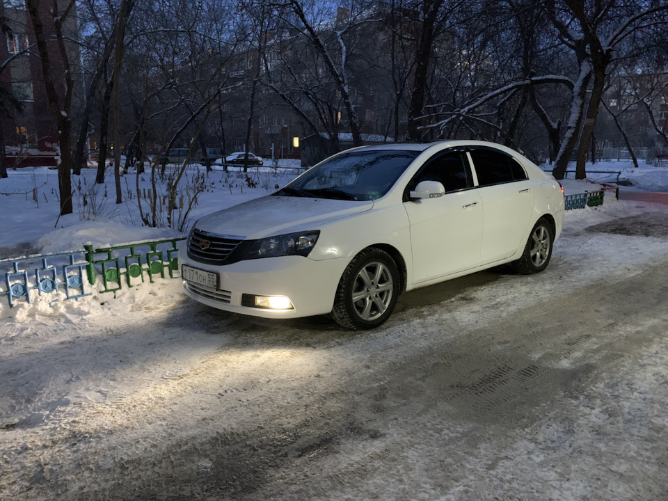 Лампы Koito White Beam III — Geely Emgrand EC7 FE-1, 1,8 л, 2014 года ...