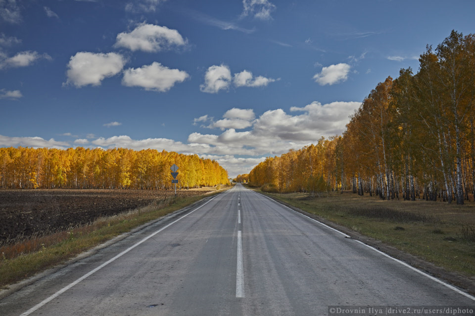 Фото уральской дороги. Урал дорога. Урал (автодорога). Петухово Южно Уральская дорога. Дорога через Урал.