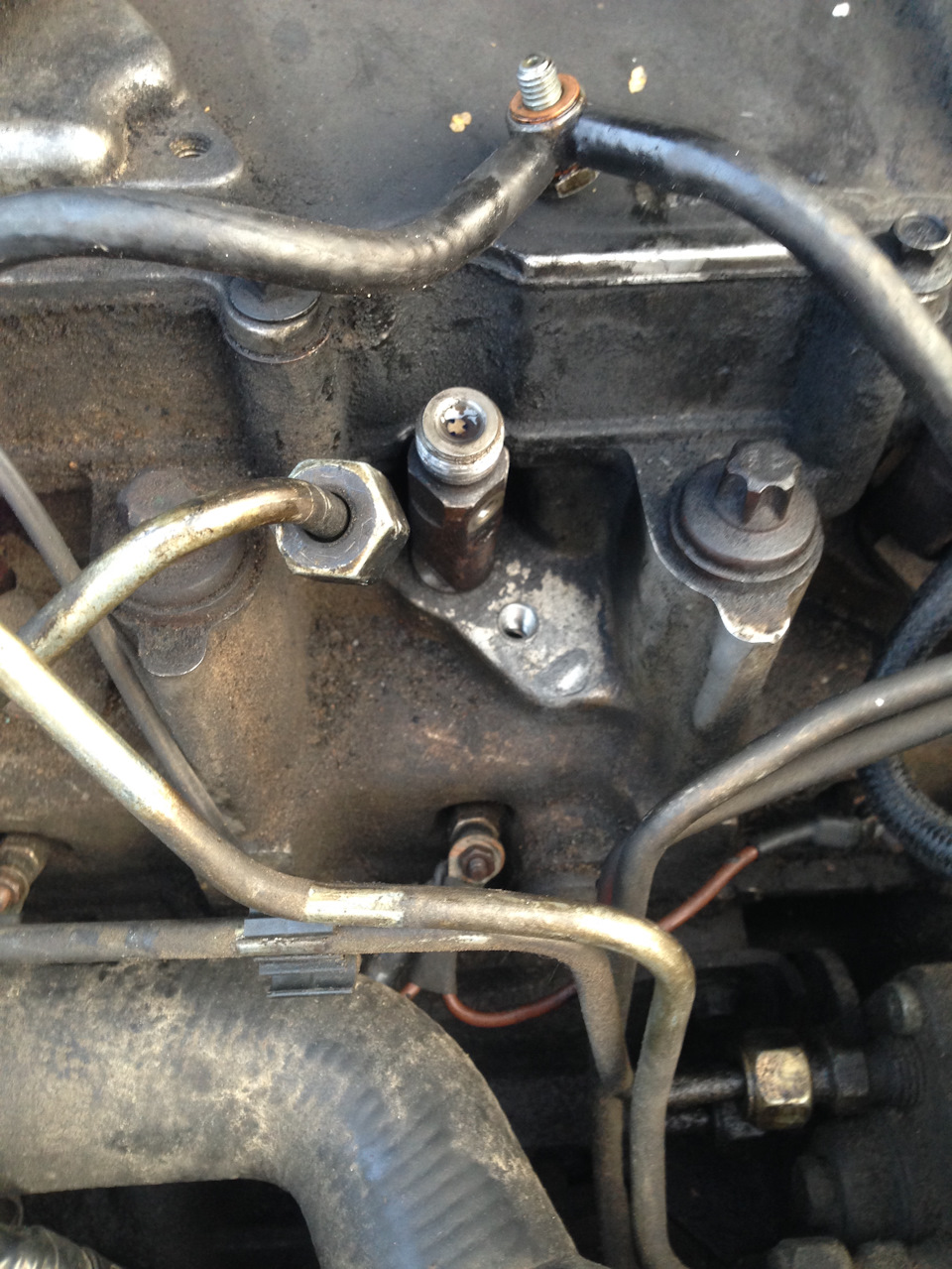 Как снять форсунку на ROVER 220SD — Rover 200 Mk3, 2 л., 1996 года ...