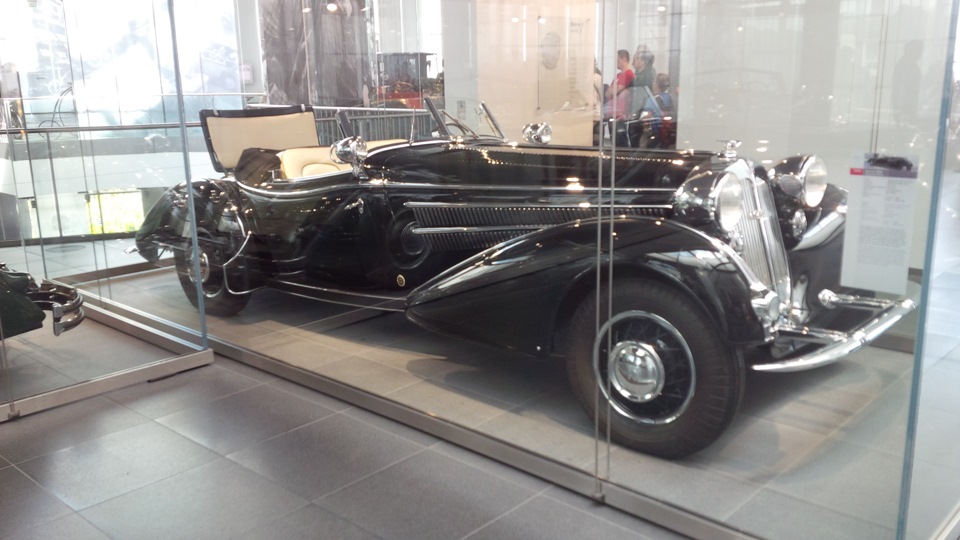 Музей Ауди в Ингольштадте — MG MGB, 1,8 л, 1973 года | путешествие | DRIVE2