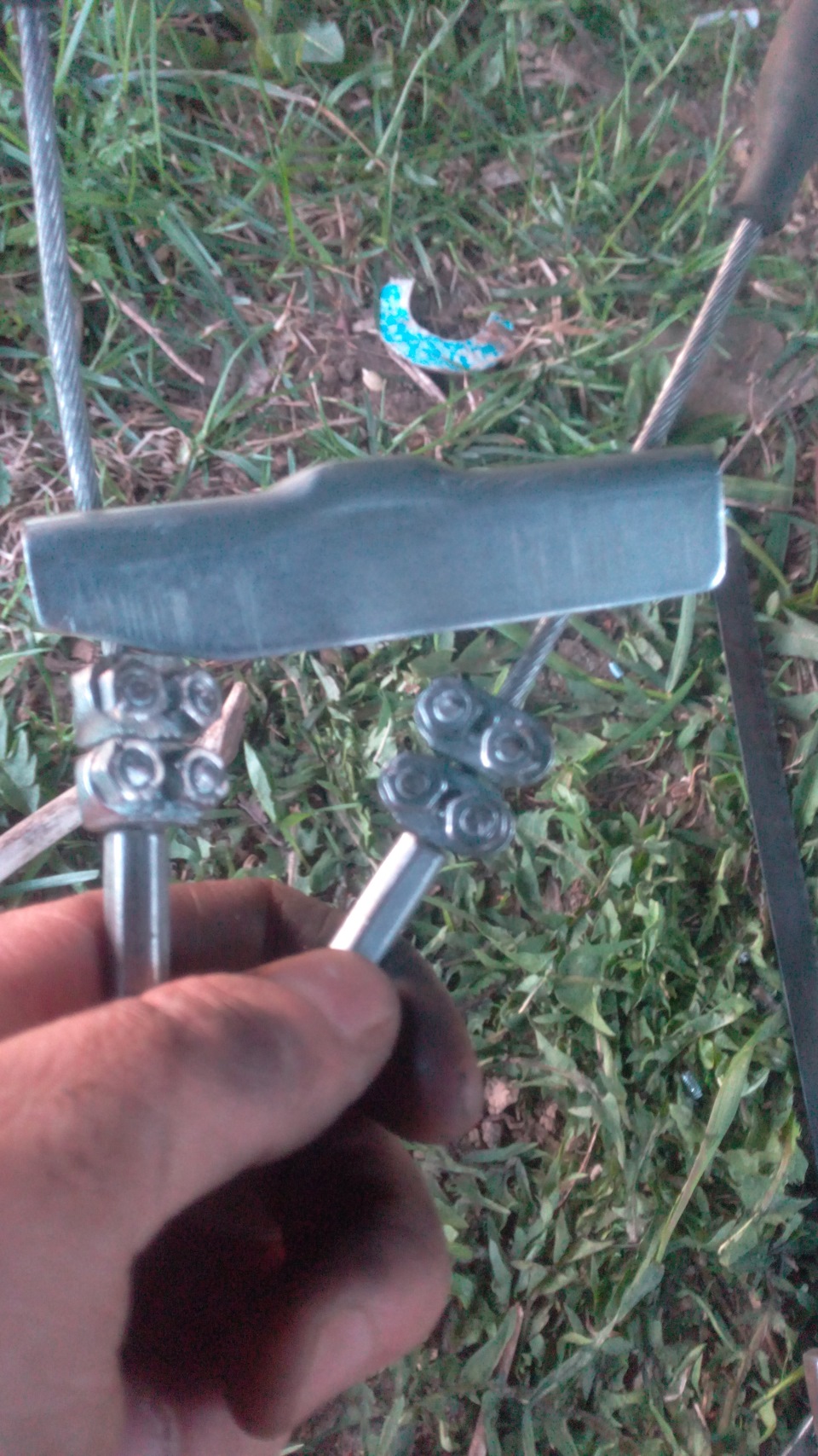 ЗДТ.Установка троса ручного тормоза. — Daewoo Nexia (N150), 1,6 л, 2011 ...