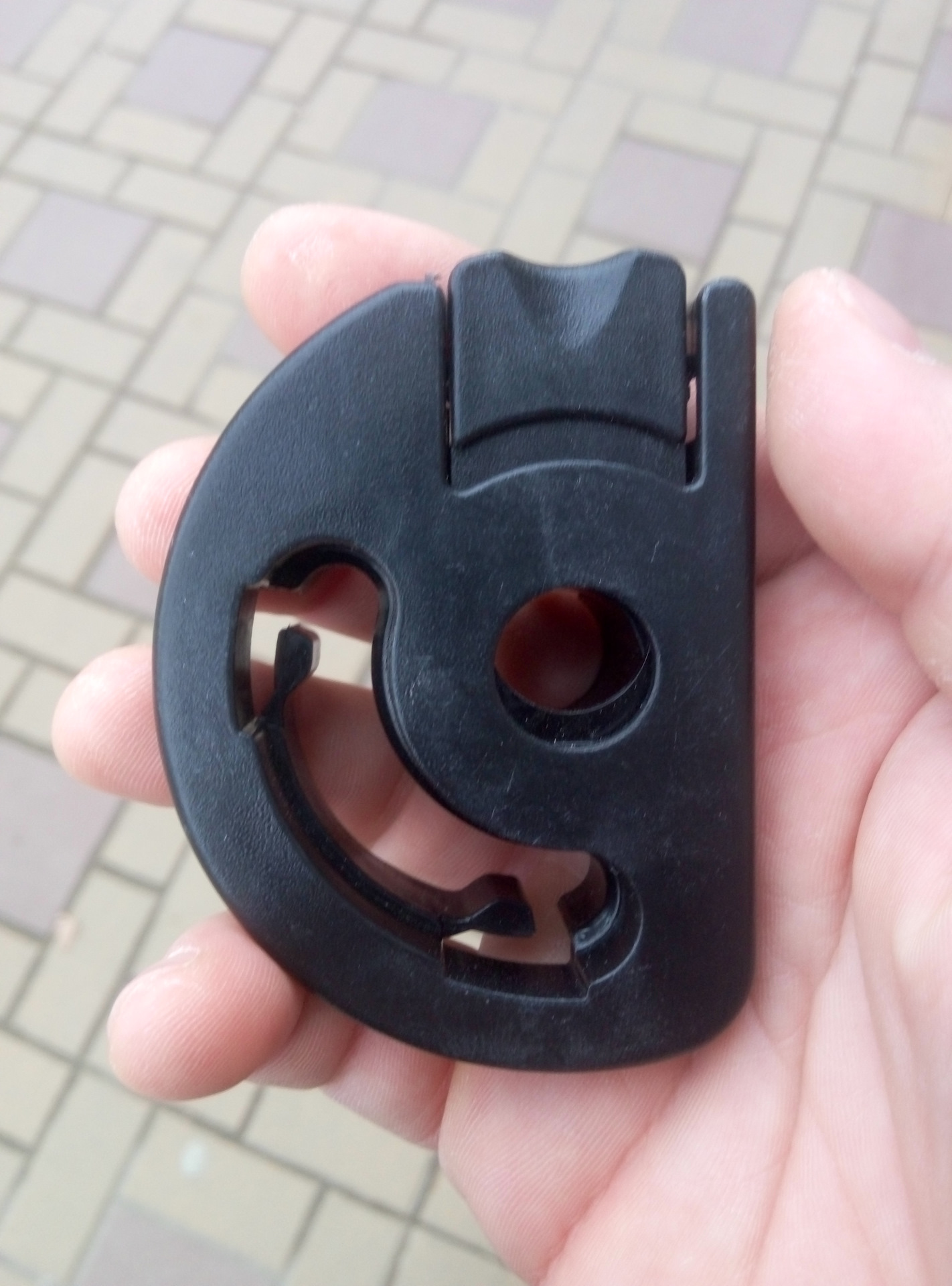 Крепление подлокотника AliExpress — Peugeot 307, 2 л, 2002 года ...