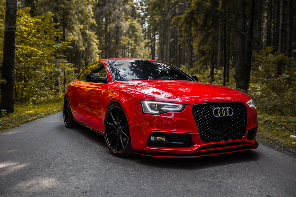 Audi a5 red