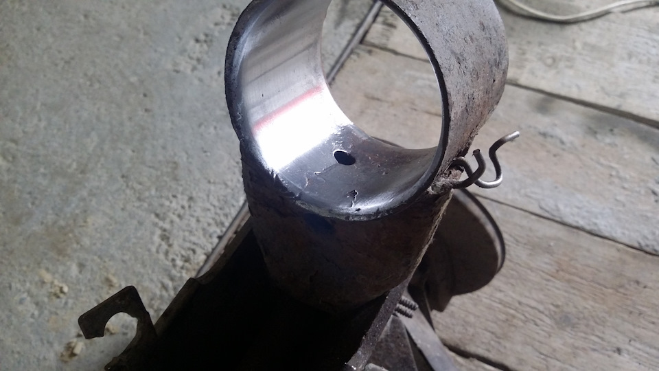 Замена сайлентблоков задней балки — Volkswagen Golf Mk4, 1,6 л, 2000 ...