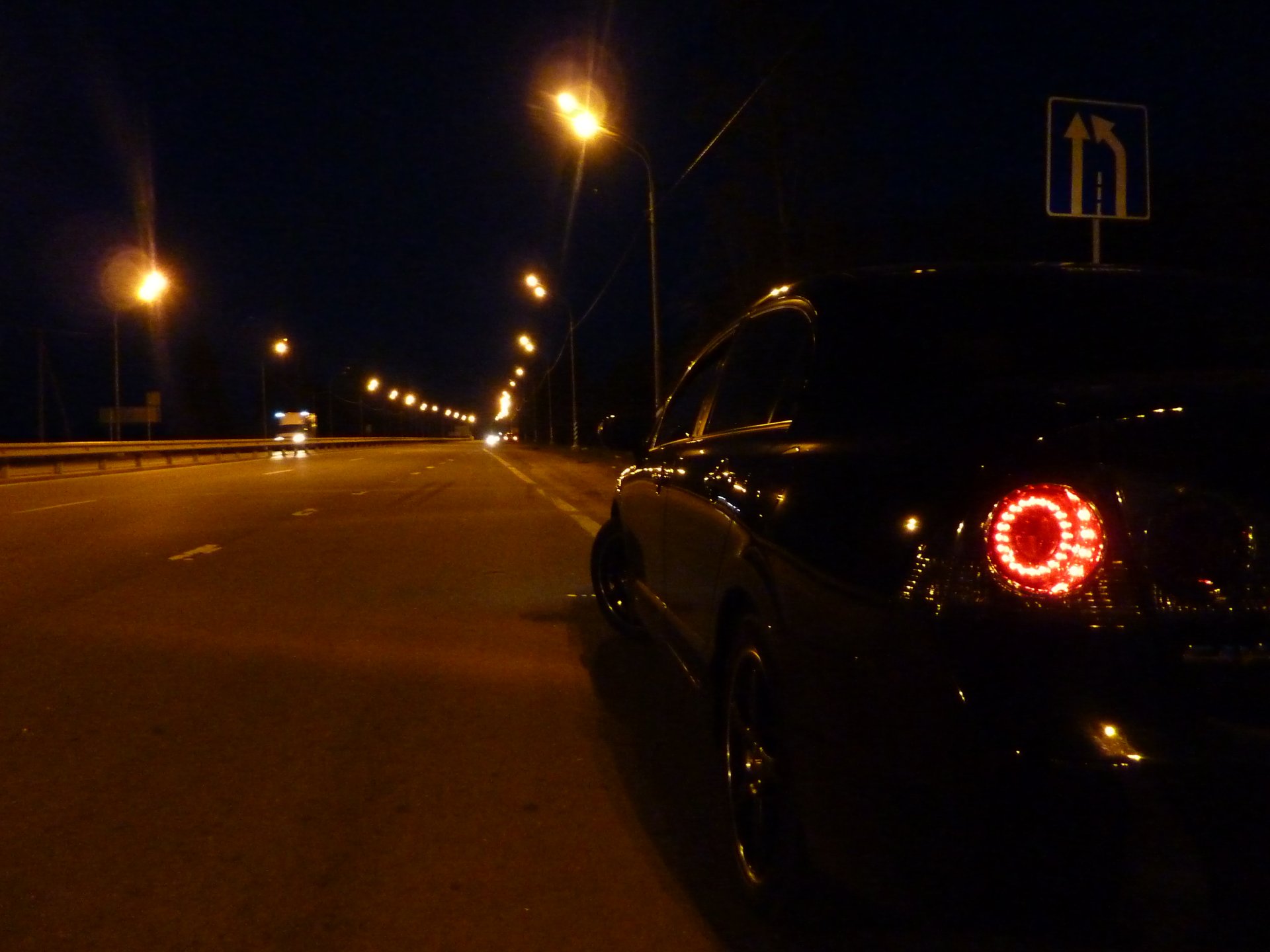 Honda Civic ночью