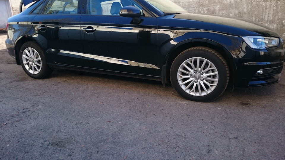 Дребезжит сабвуфер — Audi A3 Sedan (8V), 2 л, 2016 года | автозвук | DRIVE2