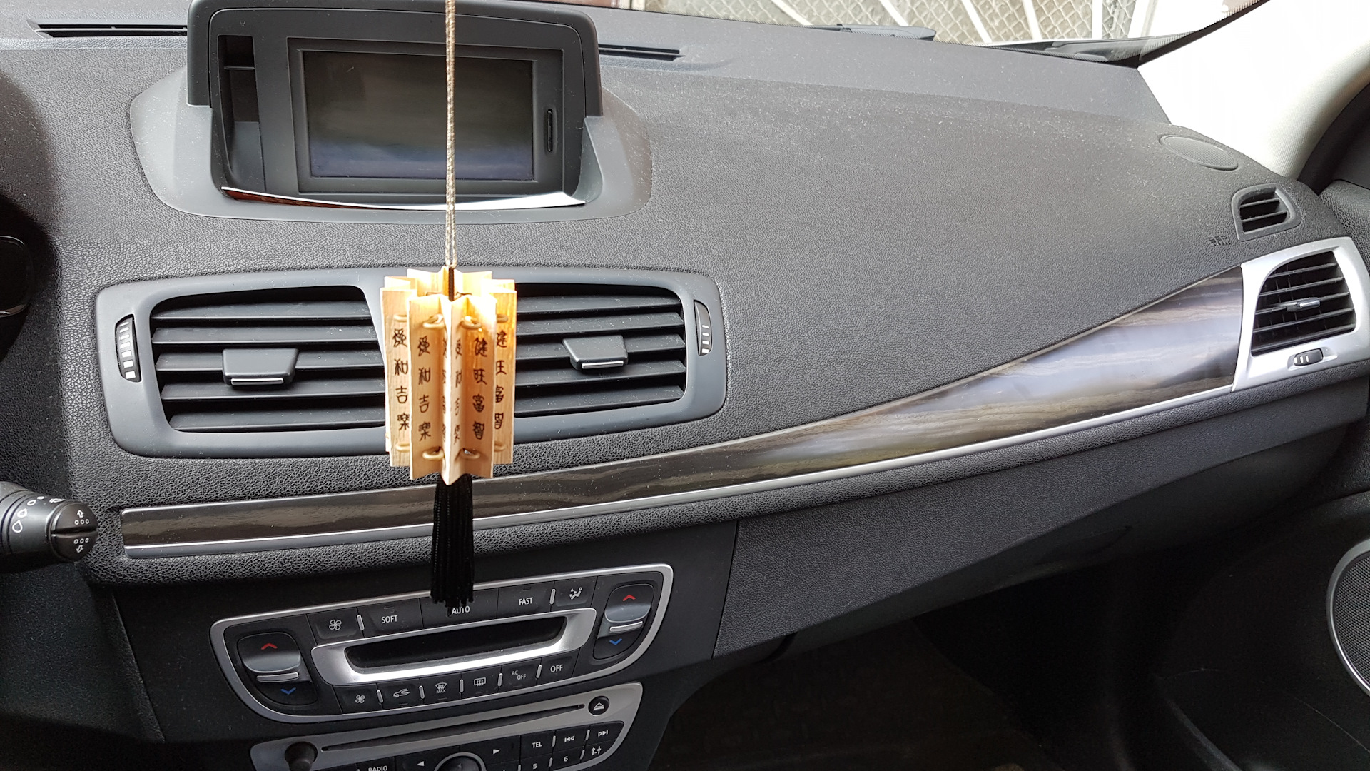 Renault Megane III 1.5 дизельный 2010 | 3, 1.5 dci 836 на DRIVE2