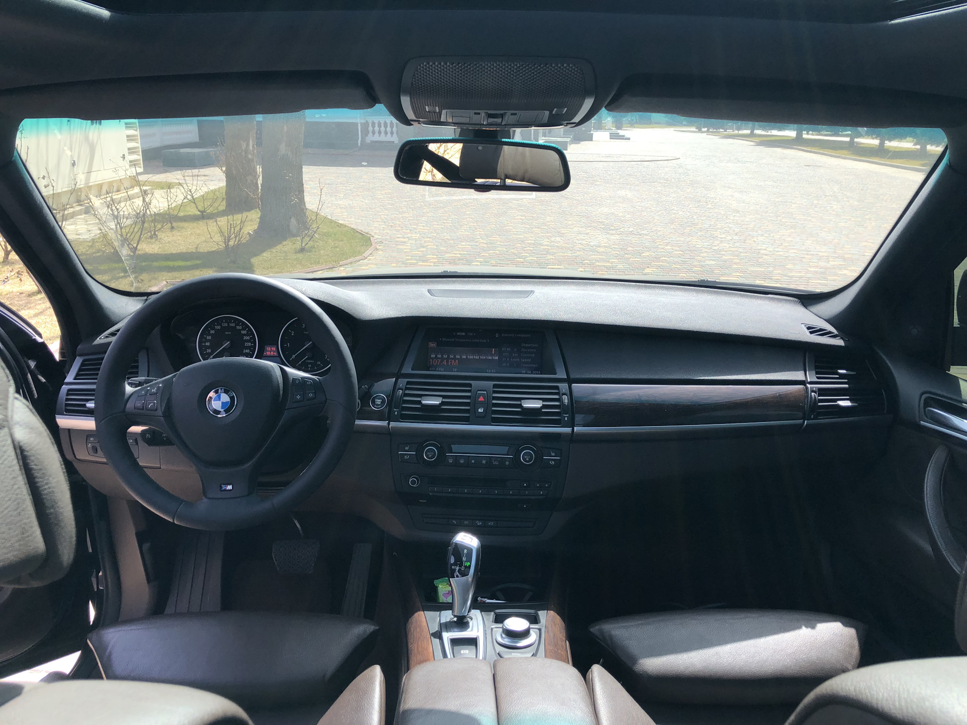 BMW x5 e70 Interior