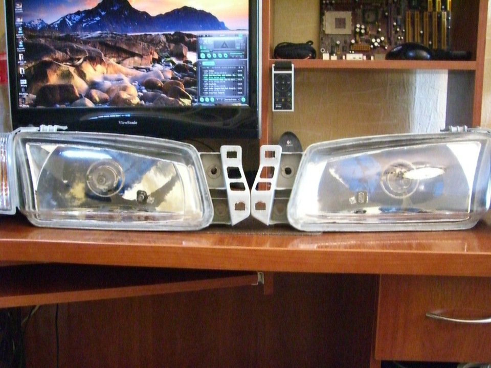 изготовление стекол для фар на заказ. изготовление стекол для фар на заказ. изготовление стекол для фар на заказ. стекло фары ford connect 2007 поликарбонат. пластиковое стекло для авто.