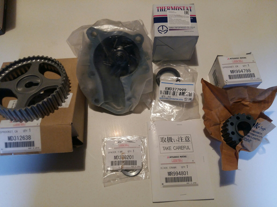 MR994798 ШЕСТЕРНЯ НИЖНЯЯ, РЕМНЯ ГРМ Mitsubishi | Запчасти на DRIVE2