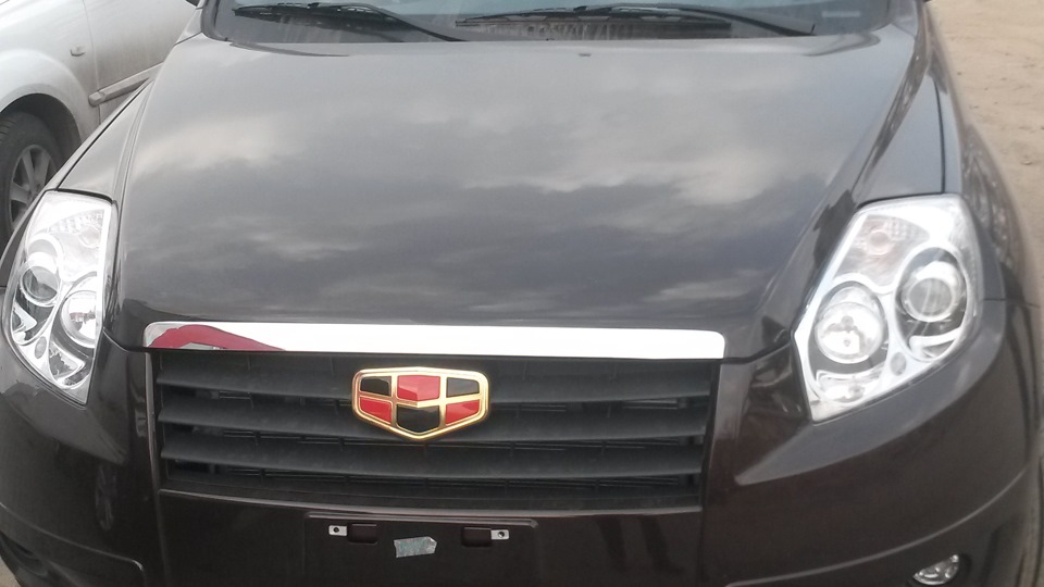 Бьет в ногу педаль тормоза при торможении — Geely Emgrand X7, 2,4 л ...