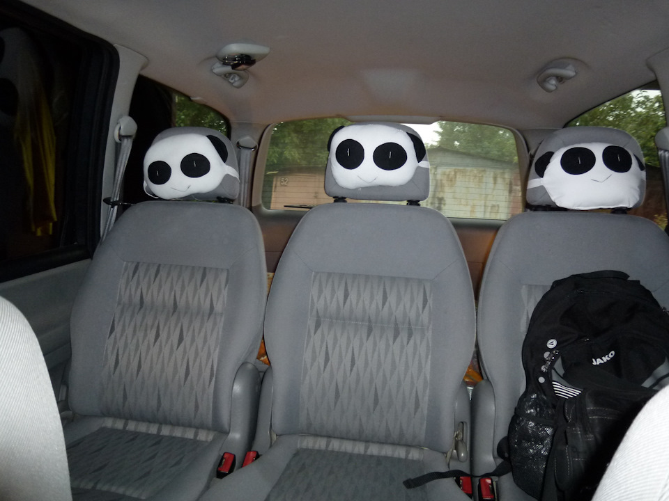 Подушечки на подголовники. — Ford Galaxy (Mk II), 2 л, 2002 года ...