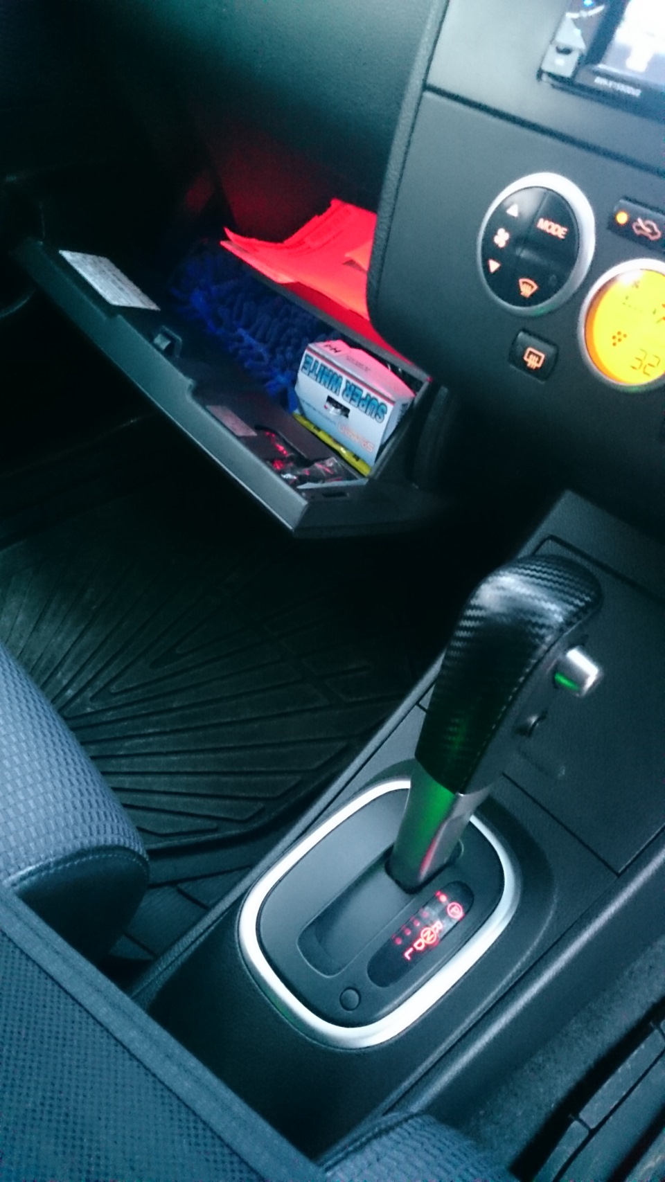 Подсветка — Nissan Tiida (1G), 1,5 л, 2004 года | тюнинг | DRIVE2