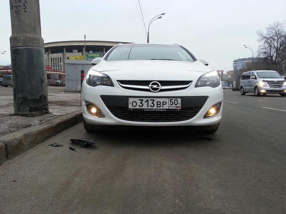 Противотуманки опель j. Лампы Opel Astra j 2012.