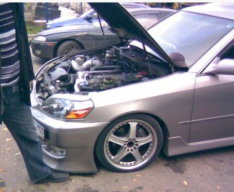 wanted to be low  get it  - Toyota Mark II 25 L 2001