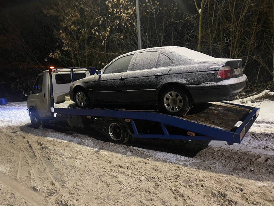 А ниче так смотрится) — BMW 5 series (E39)