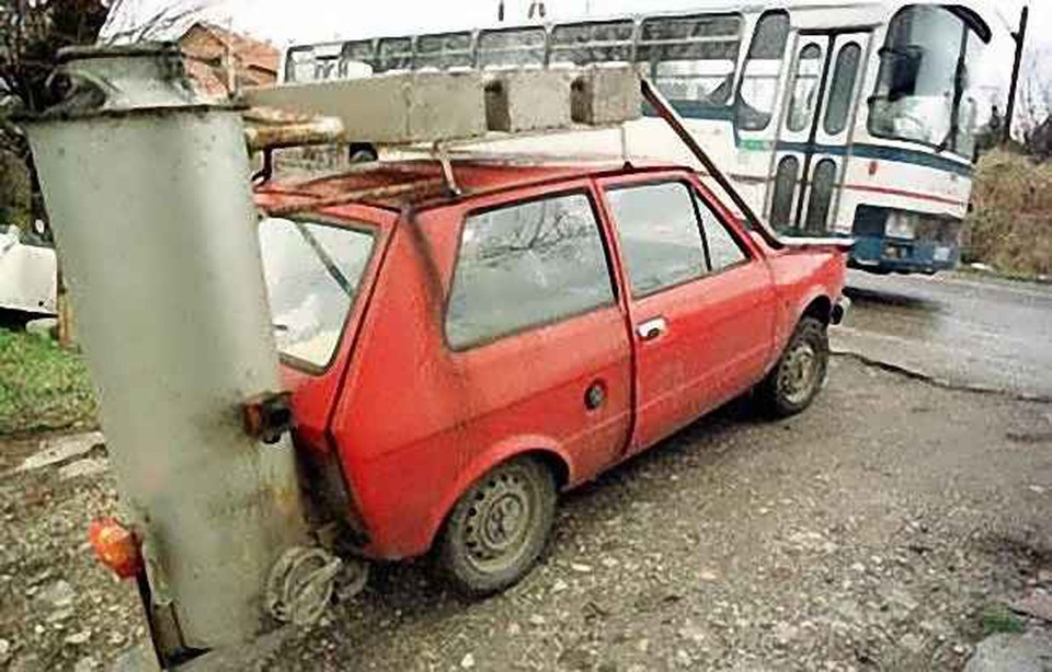 Юго 45. Wood Powered car.