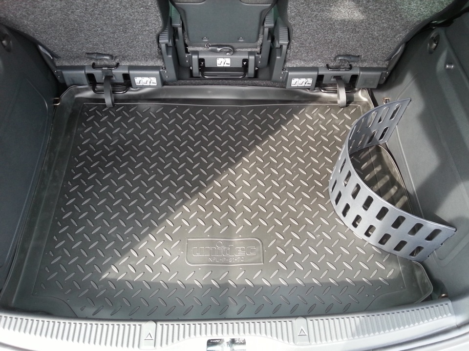 Коврики… — Skoda Roomster Scout, 1,2 л, 2012 года | аксессуары | DRIVE2