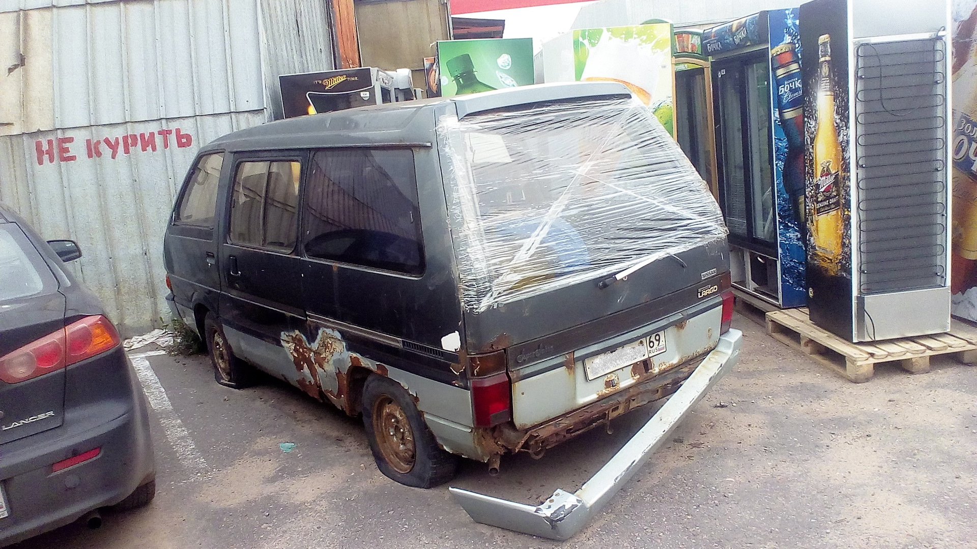 Nissan Vanette (3G) 1.8 бензиновый 1991 | Сгнил,но не полностью... на DRIVE2