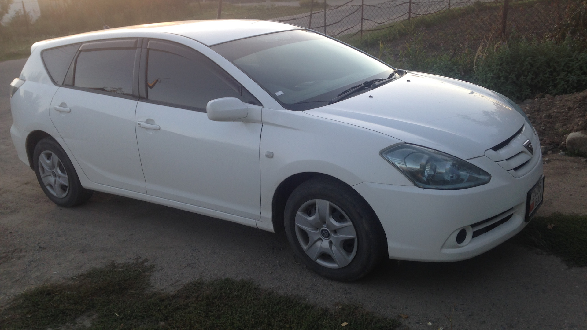 Toyota Caldina 2005