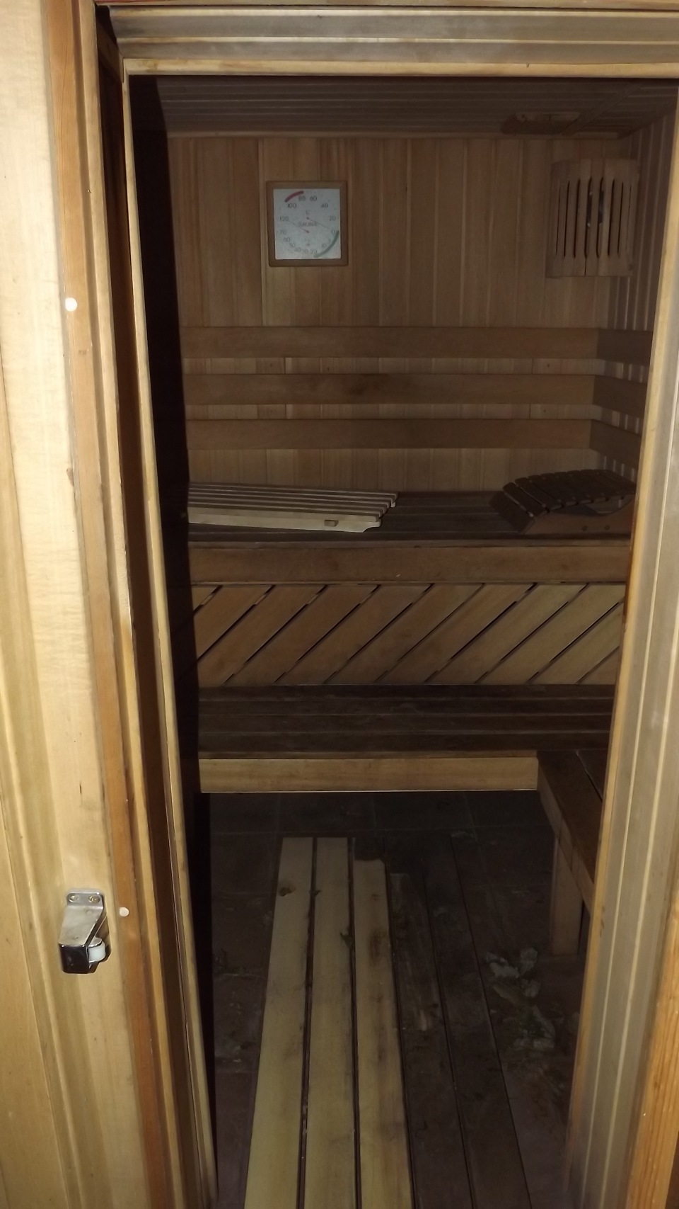 Дедушка Еще и плотник хороший) — И не газон и не зил, 1984 года ...