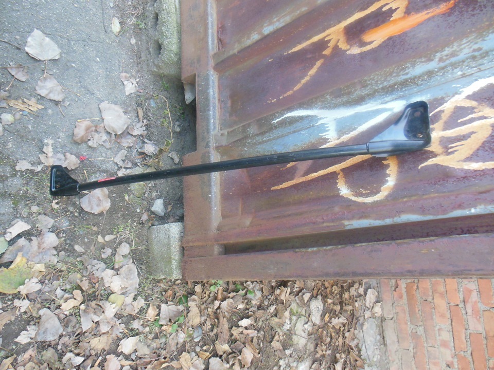 Растяжка стоек передней подвески — Honda Integra (DB6-DB9), 1,6 л, 1997 ...