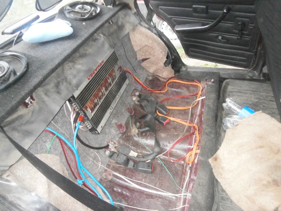 подключение 4хканального усилителя Crunch PZN-4250 на тыл и фронт ...