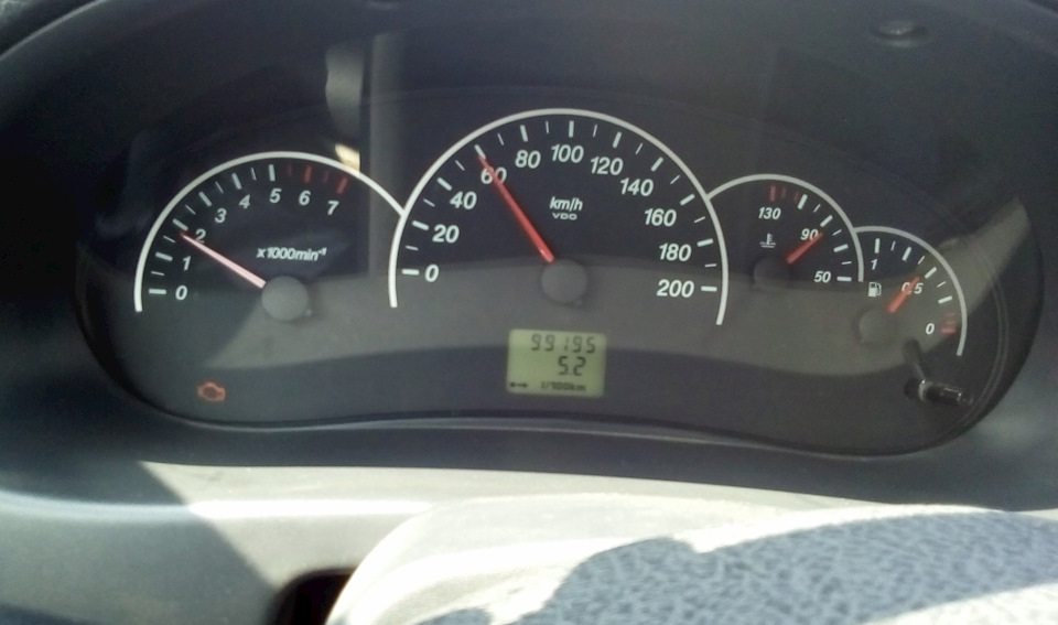 Чистка дроссельной заслонки. И расход топлива — Lada Приора седан, 1,6 ...