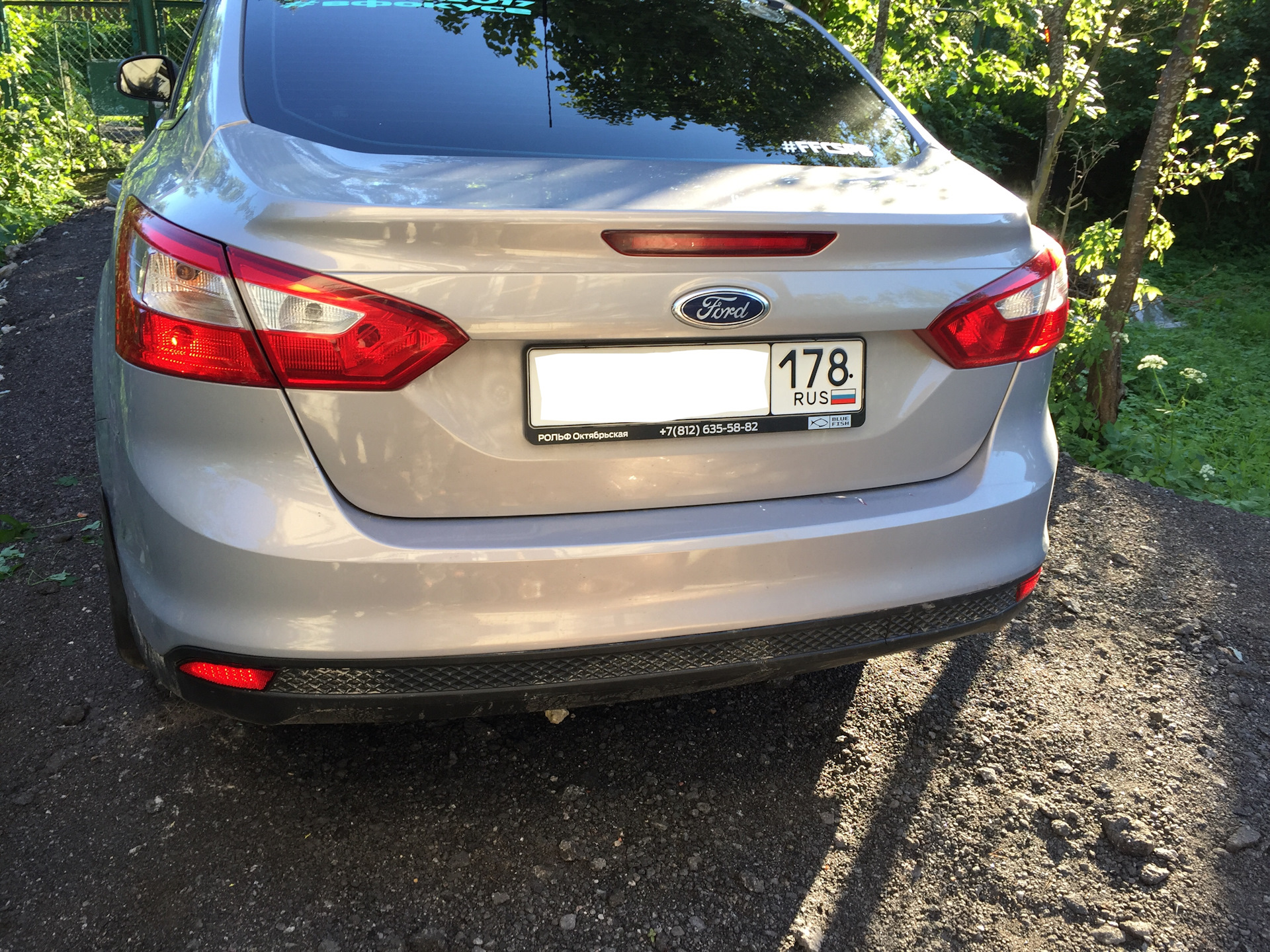 Дополнительные габариты и стопы — Ford Focus III Sedan, 1,6 л, 2013 ...