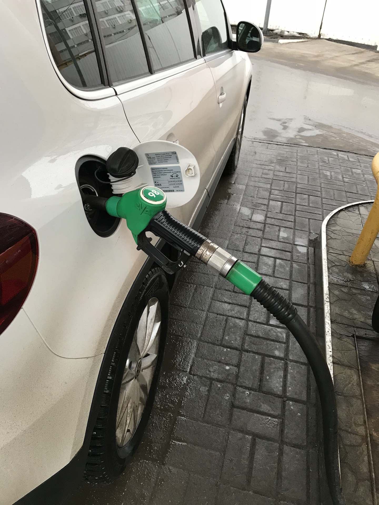Присадка для бензина "G17" — Volkswagen Tiguan (1G), 2 л, 2013 года ...