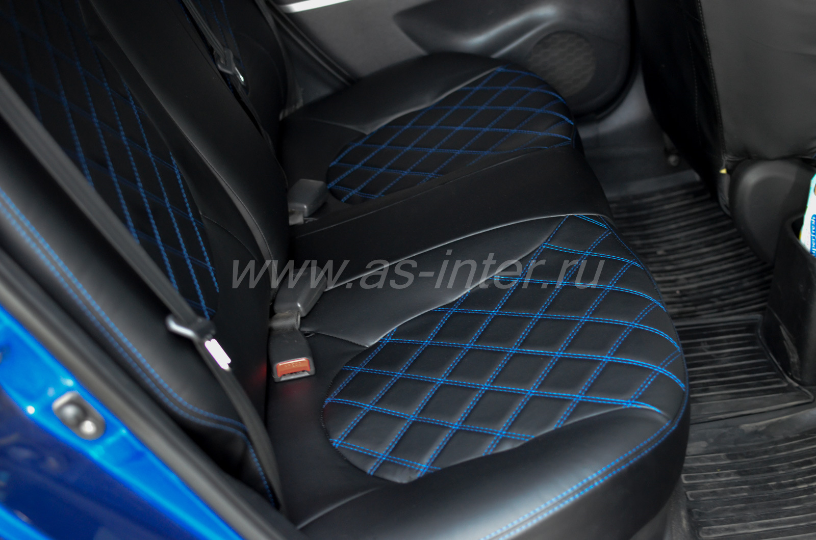 Чехлы На Крету С Синей Строчкой Купить