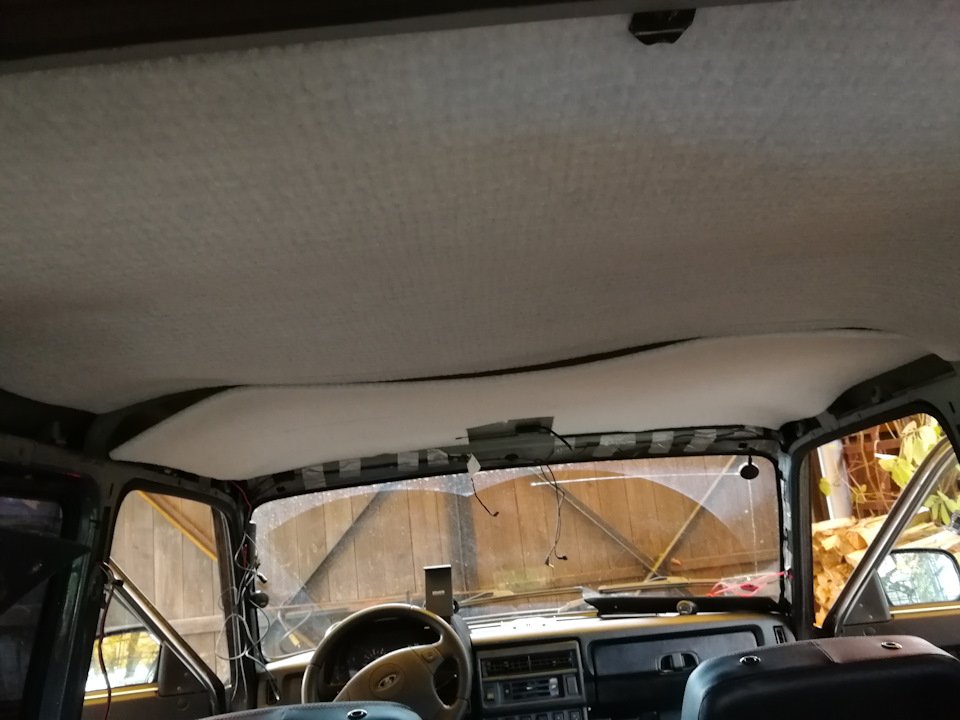 Клеит огонь — Lada 4x4 3D