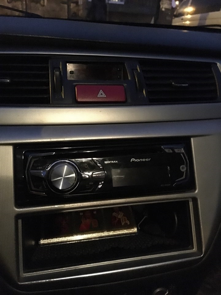 Сабвуфер! — Mitsubishi Lancer IX, 2 л, 2006 года | автозвук | DRIVE2