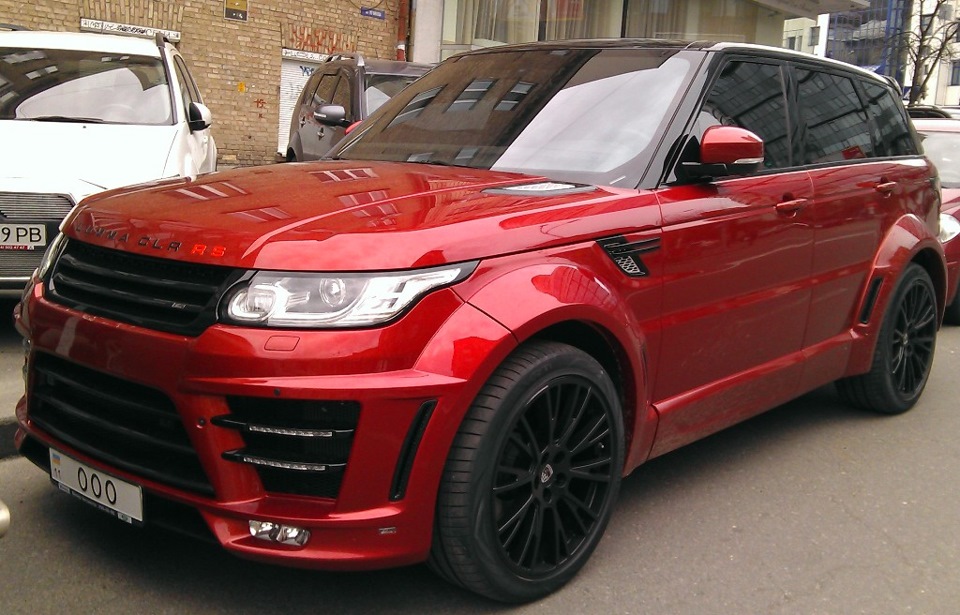 Красный матовый range Rover