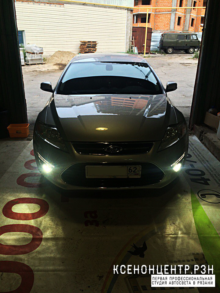 Установка ксенона IXEON H11 4.3K (Корея) в ПТФ. Ford Mondeo 4 ...