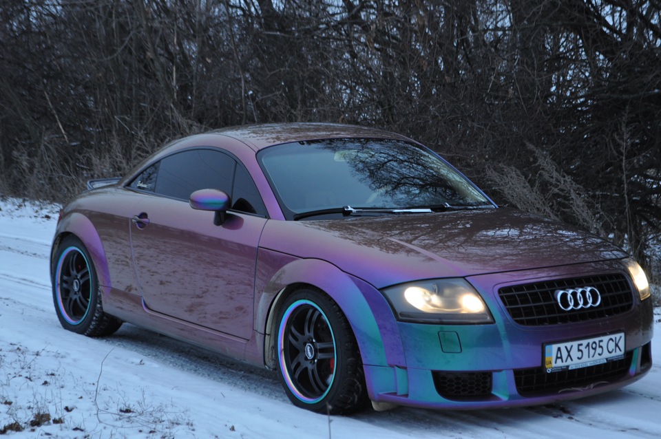 Audi TT Pink