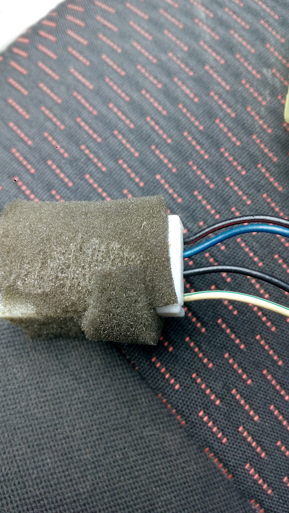 Пропадает свет при включении правого поворота, или вынужденный тюнинг ...