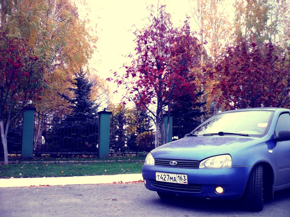 Осень — Lada Калина седан, 1,6 л, 2006 года | фотография | DRIVE2