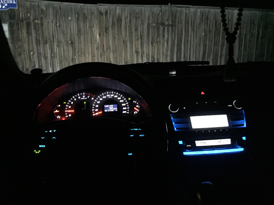 Перепайка диодов, цвет синий. — Toyota Camry (XV40), 3,5 л., 2008 года ...