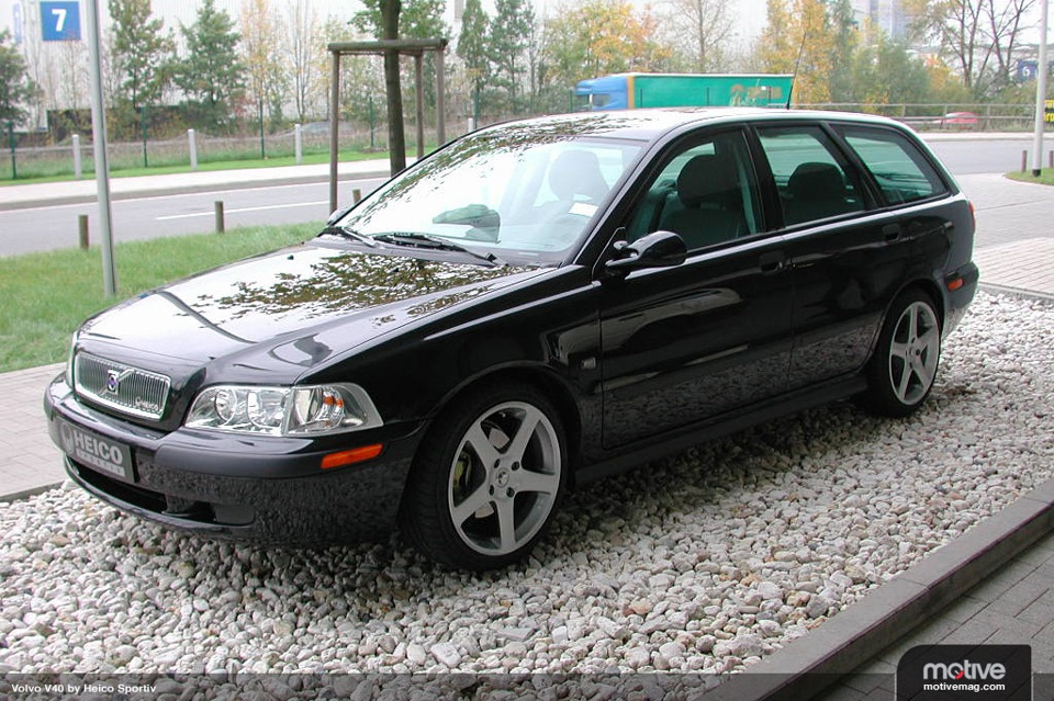 96 04. Volvo v40 1998. Вольво с40 96 года. Volvo v40 2001 Heico. Вольво с 40 2003 на 17 колесах.