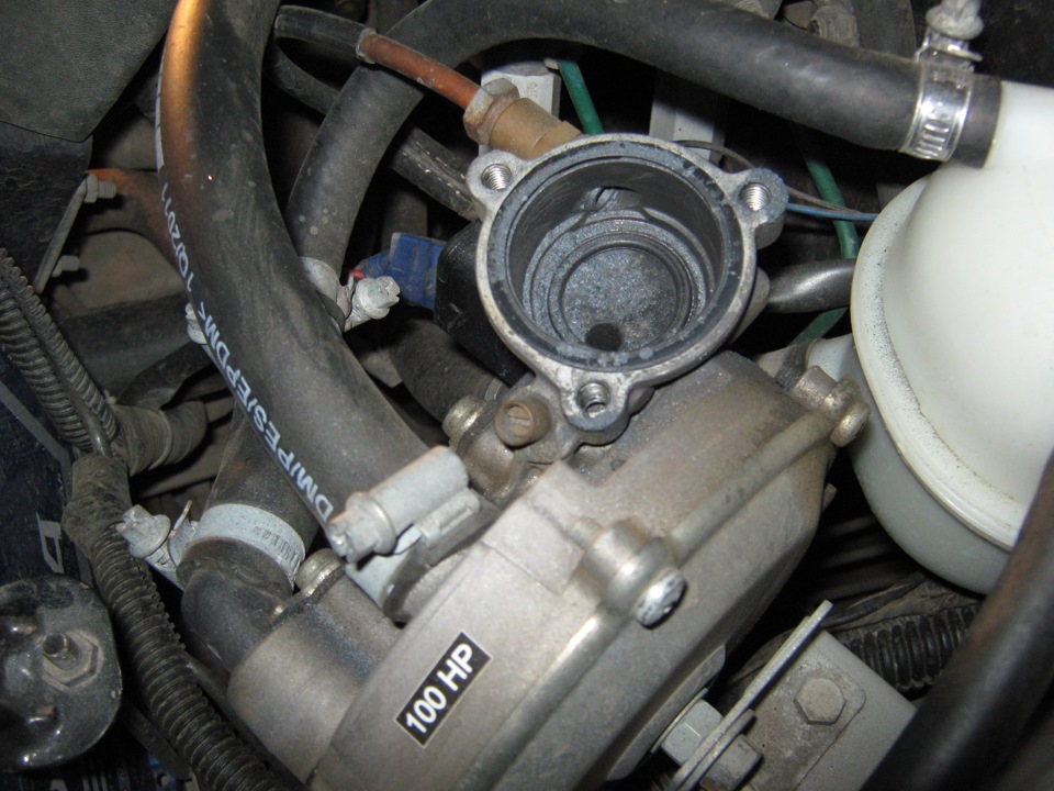 замена датчика хх и чистка газа)) — Daewoo Sens, 1,3 л, 2006 года ...