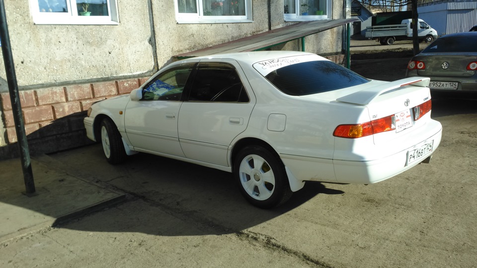 Toyota Camry Gracia 1999