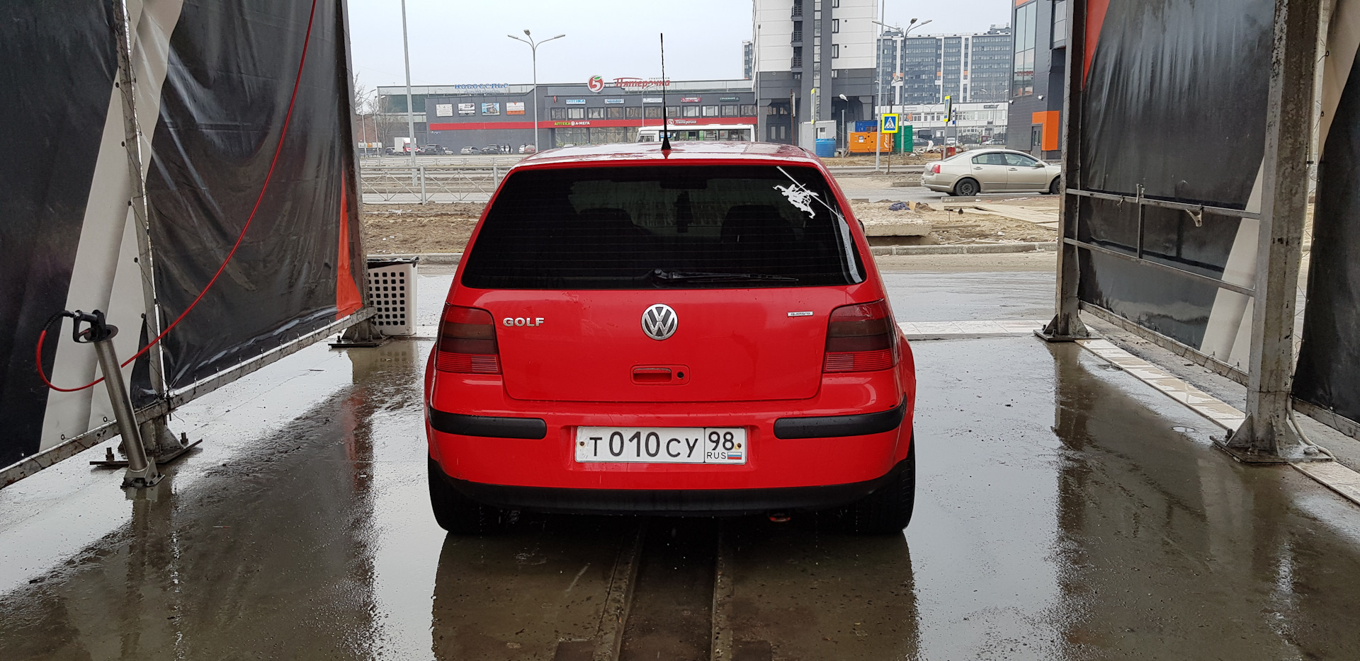 Mozhet Kto Nibud Nuzhdaetsya Volkswagen Golf 1 4 L 2001 Goda Na Drive2