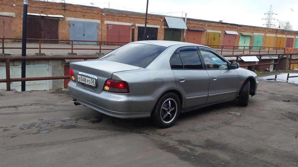 Как снять ковролин — Mitsubishi Galant (8G), 1,8 л, 1999 года | другое ...