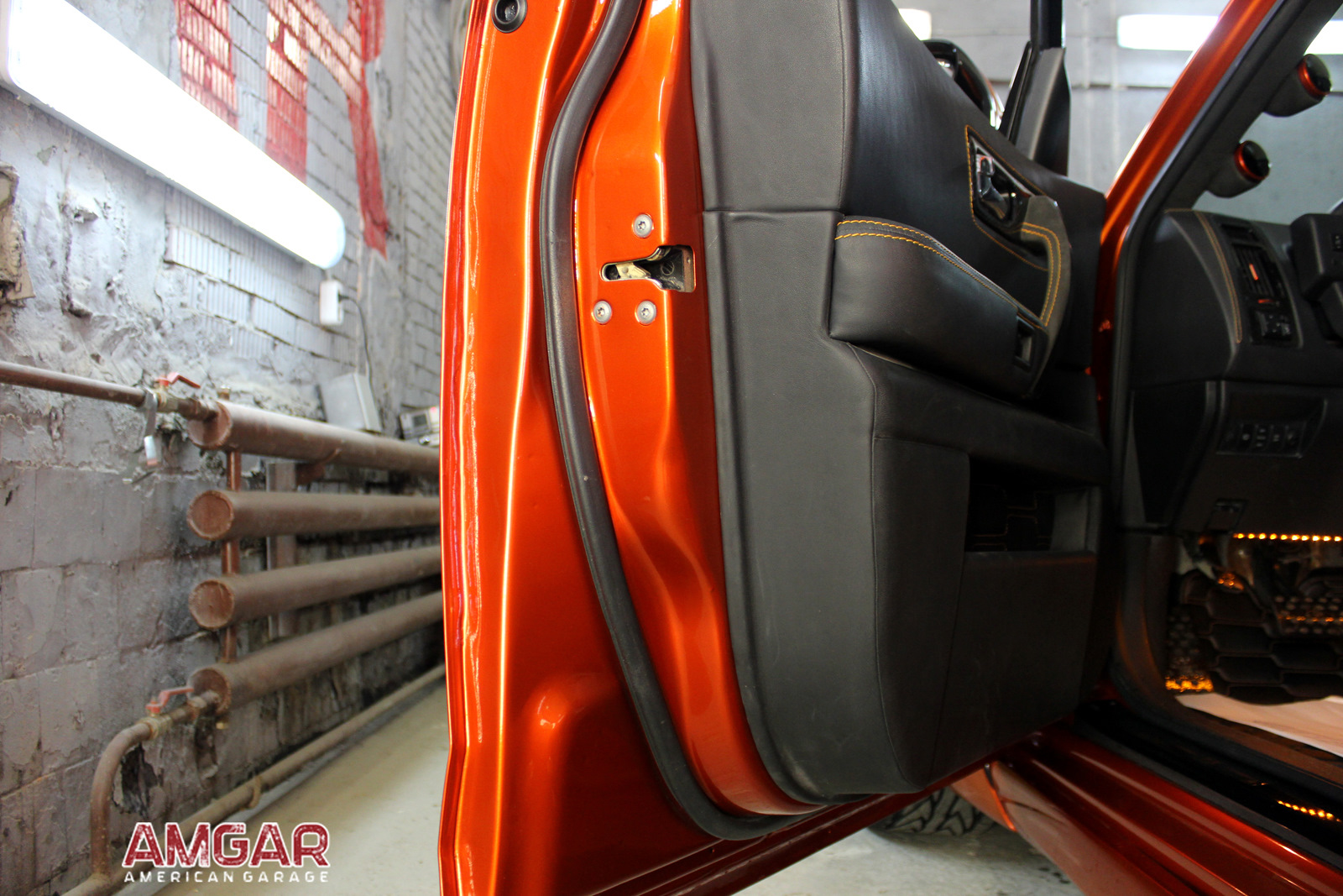 Установка доводчиков дверей на Infiniti FX — AMGAR на DRIVE2