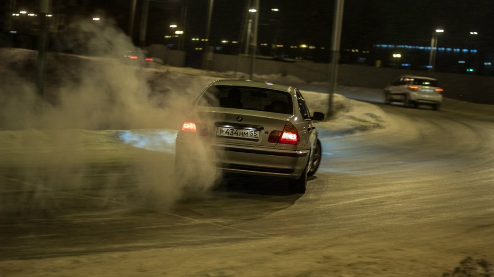 Провалы и троение двс при наборе оборотов. — BMW 3 series (E46), 1,9 л ...