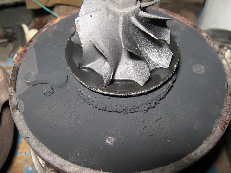 Чистка геометрии турбины — Audi A4 (B6), 1,9 л, 2004 года | своими ...